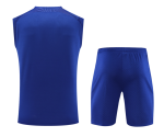 Camiseta-Sin-Mangas-Barcelona-Pre-Match-23-24-Azul-Pantalones